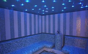 Waldhotel Tannenhaeuschen